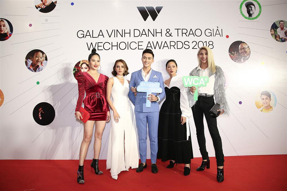 Mạc Trung Kiên cùng TOP 15 nổi bật trên thảm đỏ sự kiện